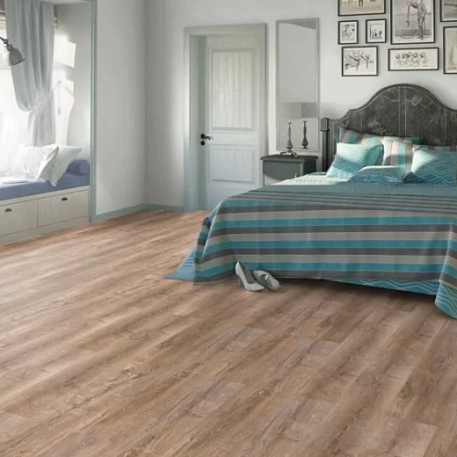 ДУБ ЭФФЕКТ СВЕТЛО КОРИЧНЕВЫЙ ЛАМИНАТ  TARKETT  ESTETICA ламинат для пола